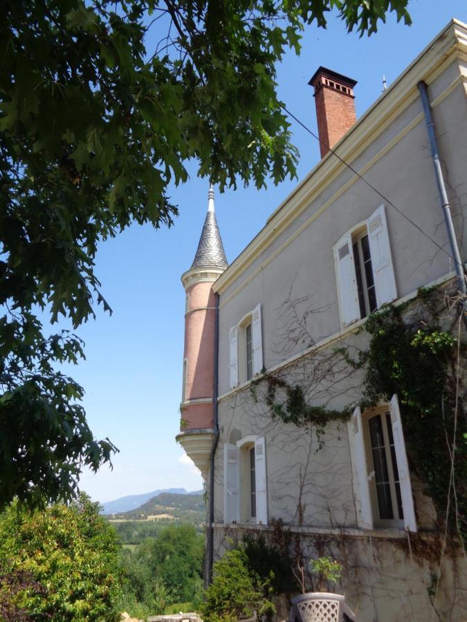 L'Annexe Du Chateau De Saint Genix Esterno foto